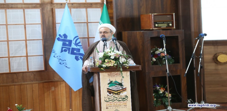 حجة الاسلام و المسلمين الدكتور "حميد شهرياري " يشارك في مراسيم بدء اعمال إذاعة الوحدة الاسلامیة