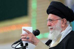 بیانات رهبر انقلاب در دیدار با مسئولان نظام و میهمانان کنفرانس 37 وحدت اسلامی